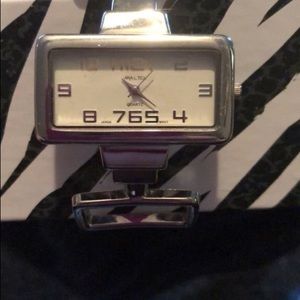 Anna LTD quartz japan movt watch